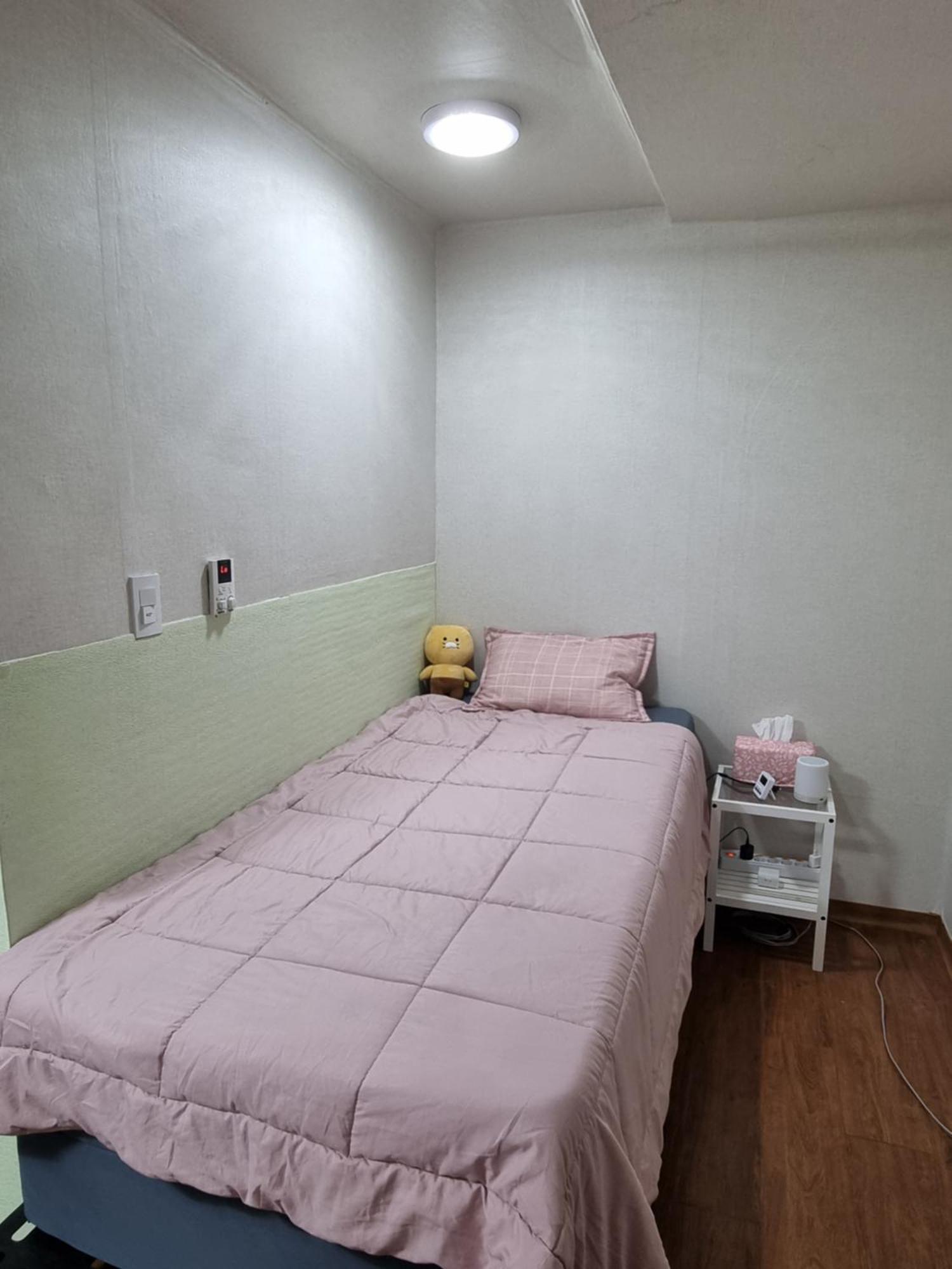Hongdae Sulhwa Apartment